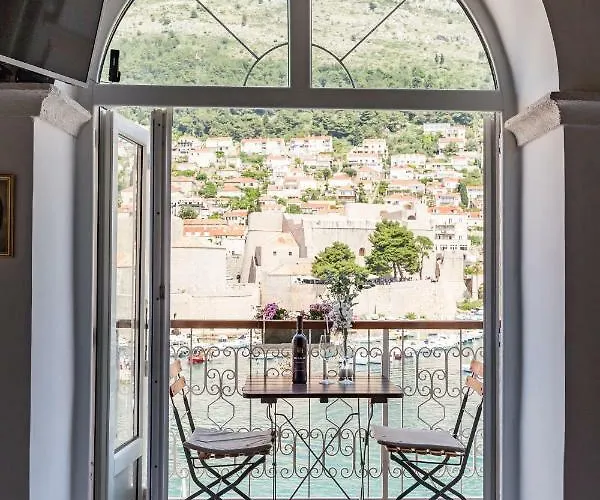 Cativla アパート *