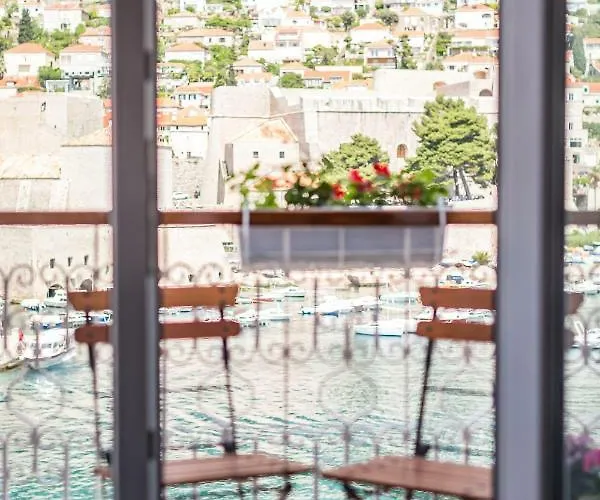 Cativla * ドゥブロブニク